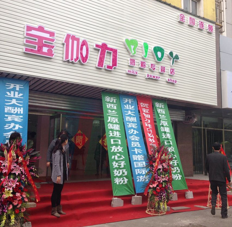 ��٤���T��D