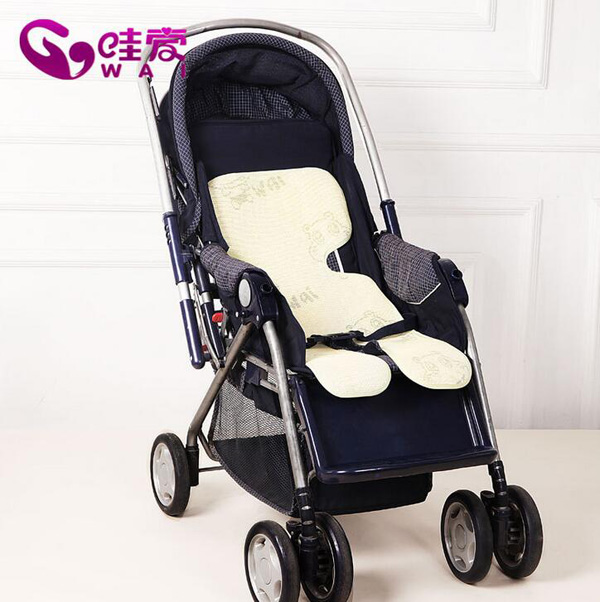 哇愛(ài) 嬰兒車涼席.jpg