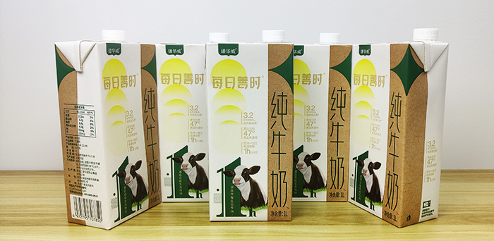 譜華威每日善時純牛奶 (1).jpg