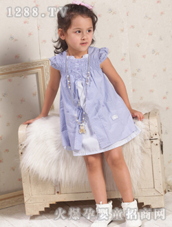 �����R�{ɫȹ�b