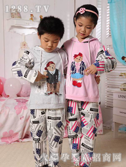 ��¶����Ůͯ���b