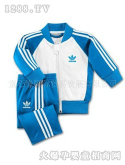 ͯ�ľ��{(l��n)��ɫ�\(y��n)�����b