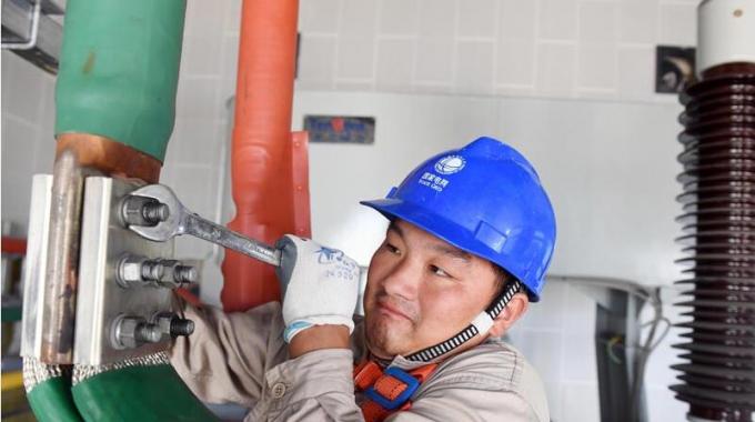 加緊建設輸變電工程 滿足地方經(jīng)濟發(fā)展需求