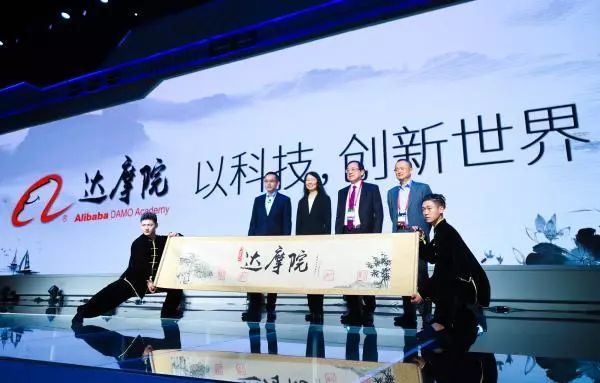 2017中國(guó)云計(jì)算行業(yè)年度盤點(diǎn)：黑馬崛起，強(qiáng)者恒強(qiáng)