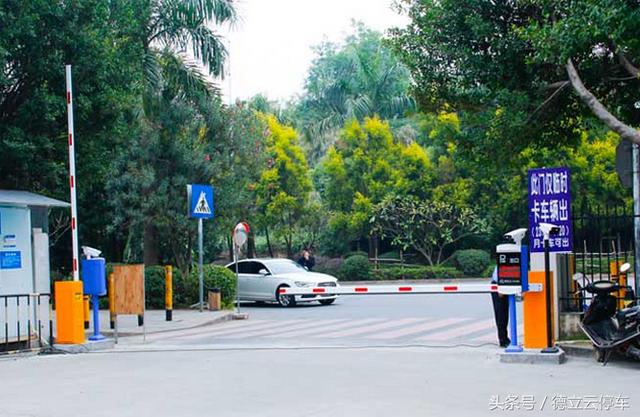 物聯(lián)網(wǎng)+云計算，開創(chuàng)智能停車新時代