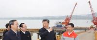 習近平：“共抓大保護、不搞大開發(fā)”不是不要大的發(fā)展，而是要立下生態(tài)優(yōu)先的規(guī)矩，倒逼產(chǎn)業(yè)轉(zhuǎn)型升級