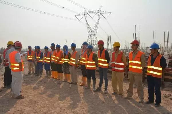 巴鐵缺電怎么辦？中國(guó)為它建造世界第二的線(xiàn)路！