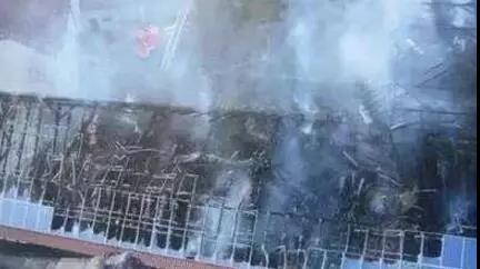 再預(yù)警 屋頂光伏又著火了 這次竟是小學(xué)屋頂！