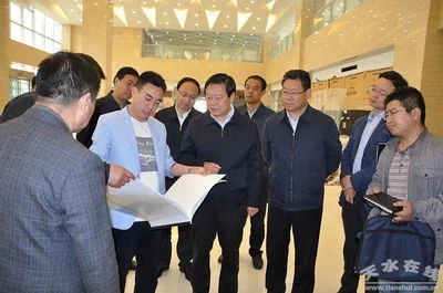 楊維俊督查調(diào)研眾創(chuàng)空間和智慧城市建設等工作