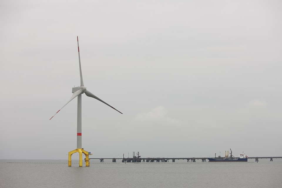 其他能源發(fā)展遭遇寒流 海上風電緣何一枝獨秀？