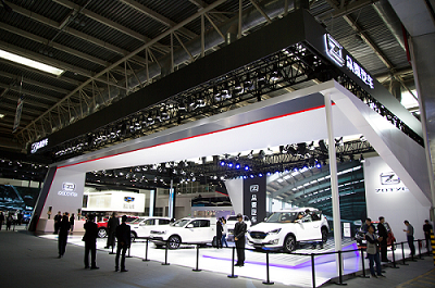 新能源車一片向好，傳統(tǒng)車市不斷下行