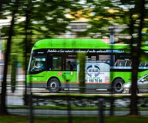 大刀闊斧開辟新能源汽車市場的背后：全球碳排放加劇！